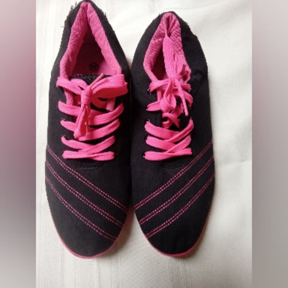 Black and Pink Women's Sneakers